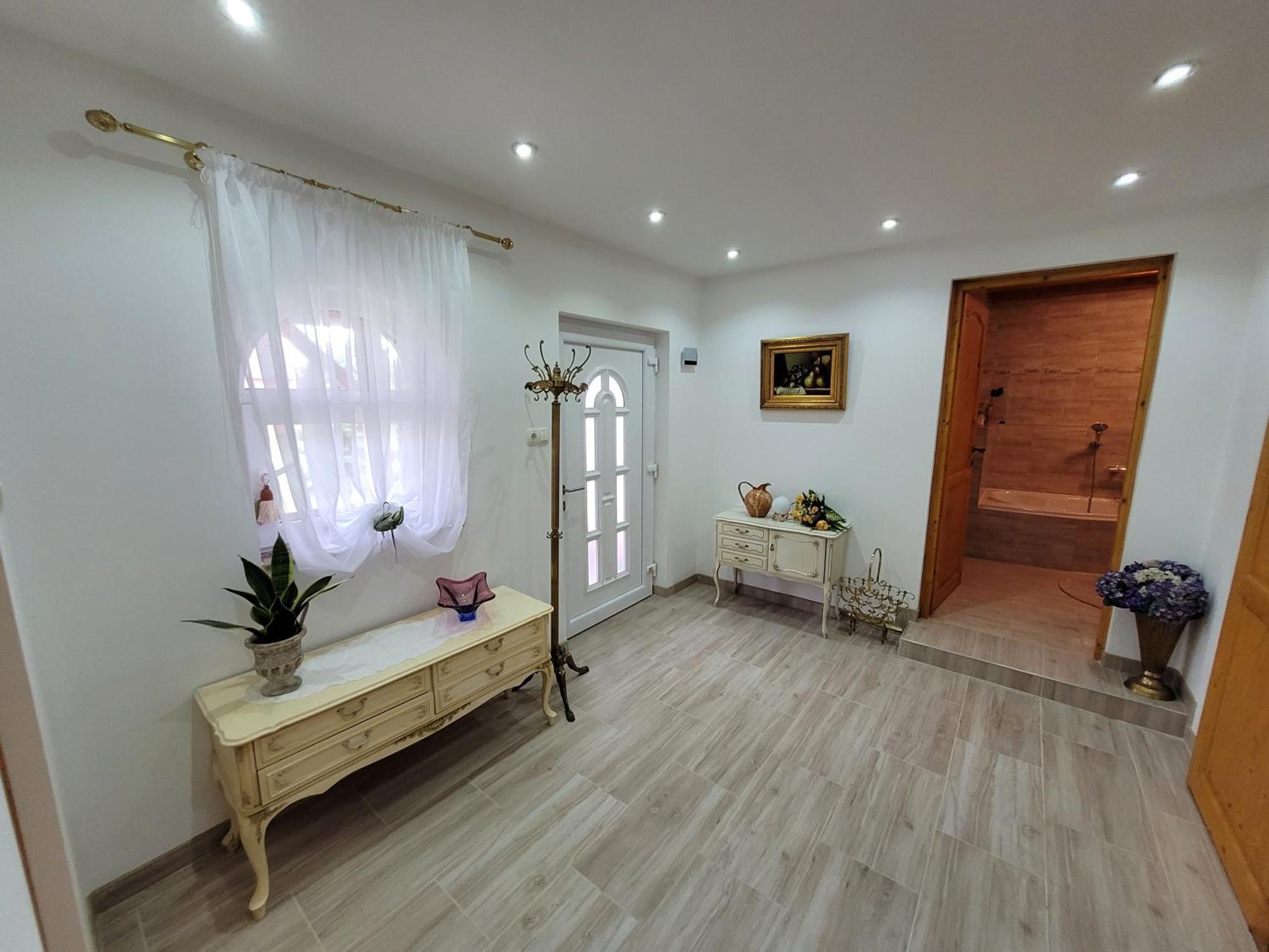 Manipura Villa Szemenyecsörnye Kültér fotó